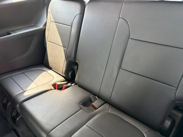 Used 2019 Chevrolet Traverse LT FWD image 10