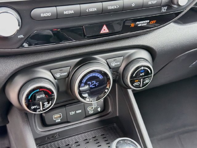 New 2026 Hyundai Venue SEL FWD image 15