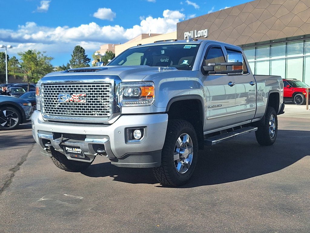 Used 2017 GMC Sierra 3500 Denali w/ Duramax Plus Package AWD/4WD image 7