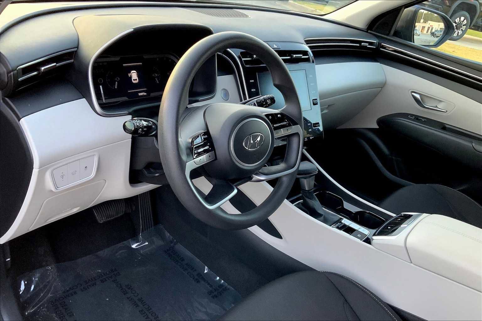 Used 2024 Hyundai Tucson SEL image 16