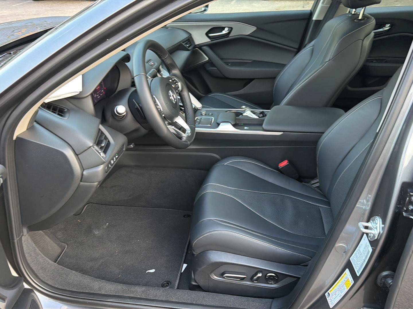 Used 2025 Acura TLX w/ Technology Package FWD image 10