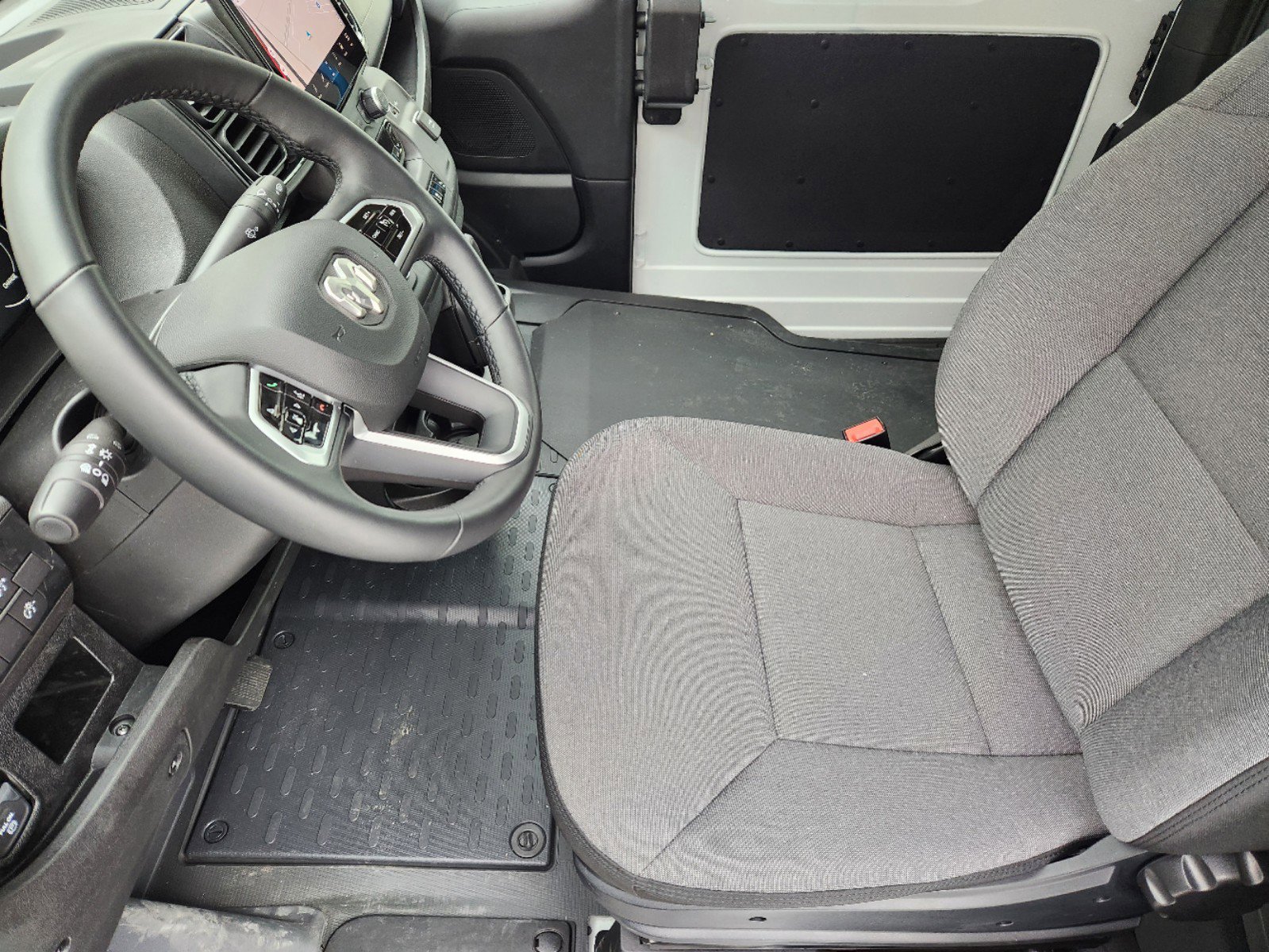 New 2025 RAM ProMaster 3500 image 9