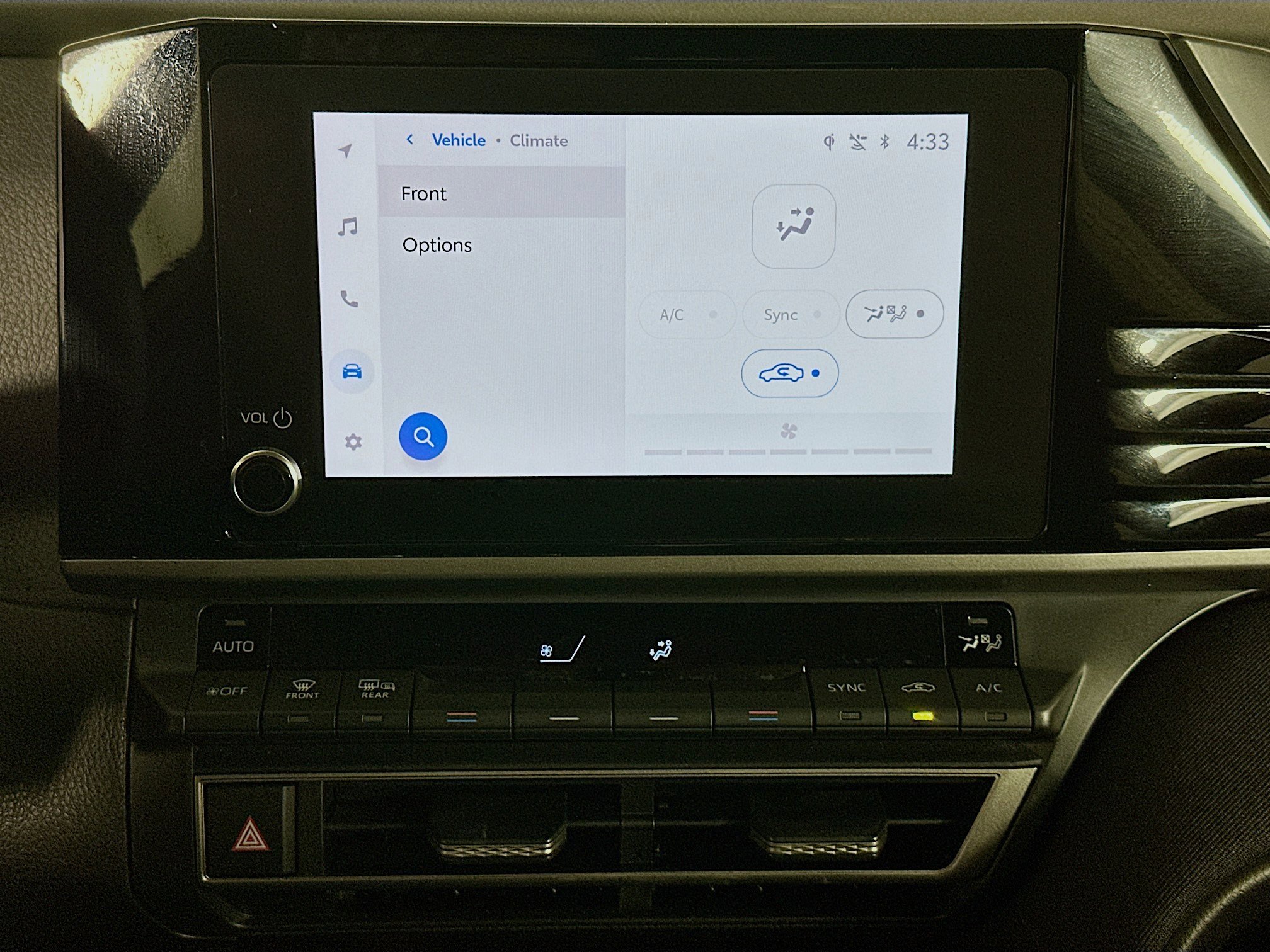 Used 2025 Toyota Camry LE image 24