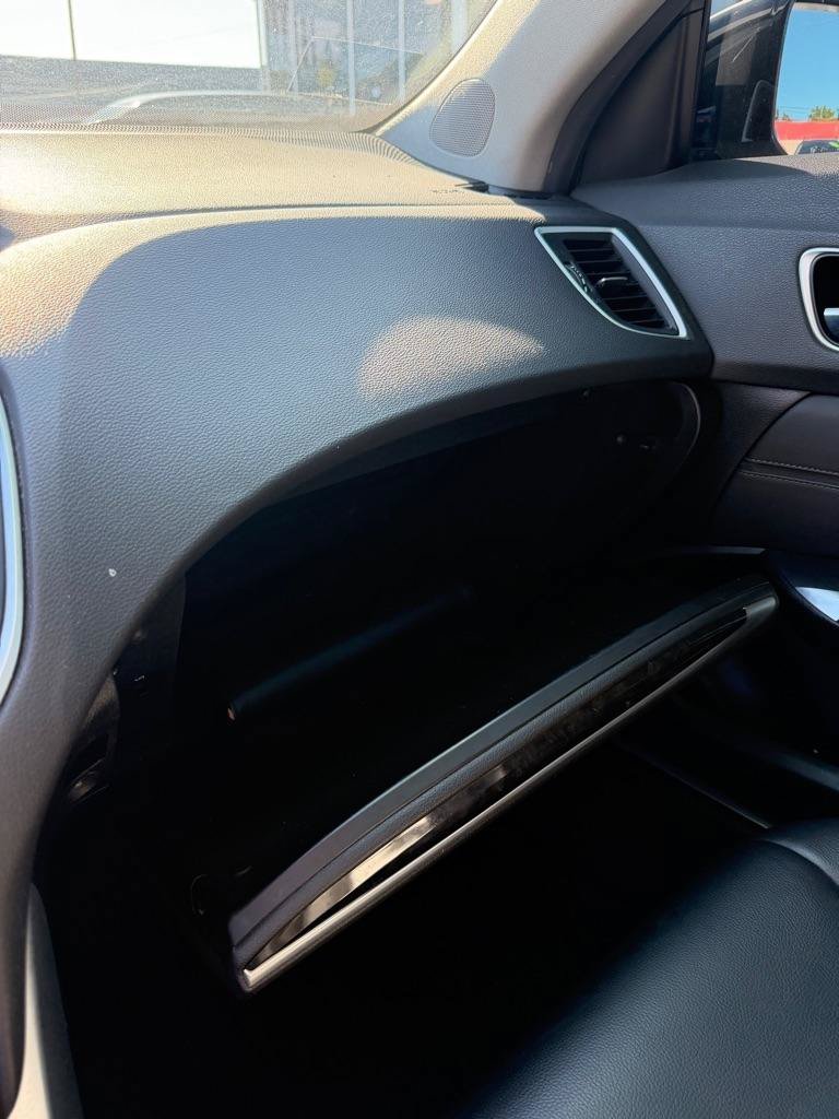 Used 2020 Acura TLX FWD image 17