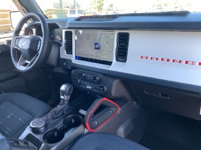 New 2026 Ford Bronco Heritage Edition AWD/4WD image 13