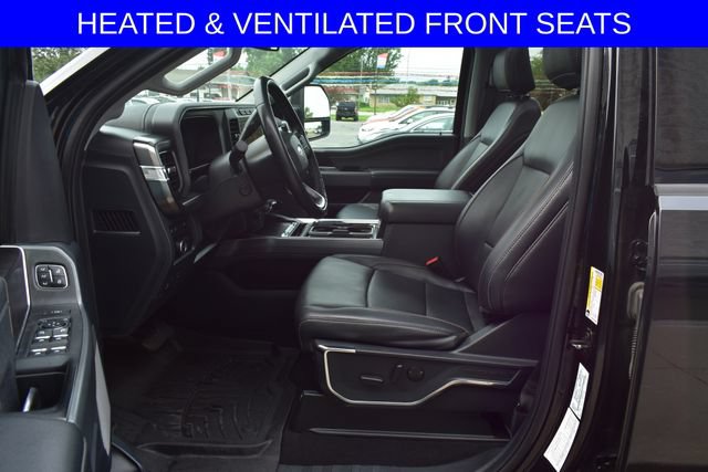 Used 2023 Ford F250 Lariat w/ Lariat Ultimate Package AWD/4WD image 4