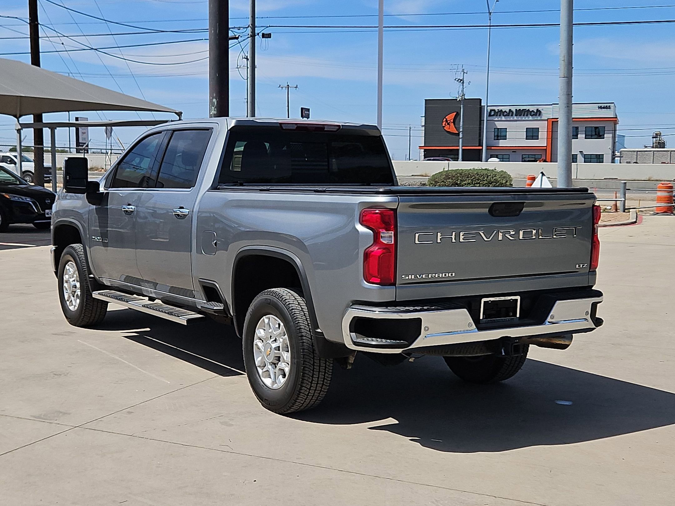 Certified 2024 Chevrolet Silverado 2500 LTZ w/ LTZ Convenience Package image 5