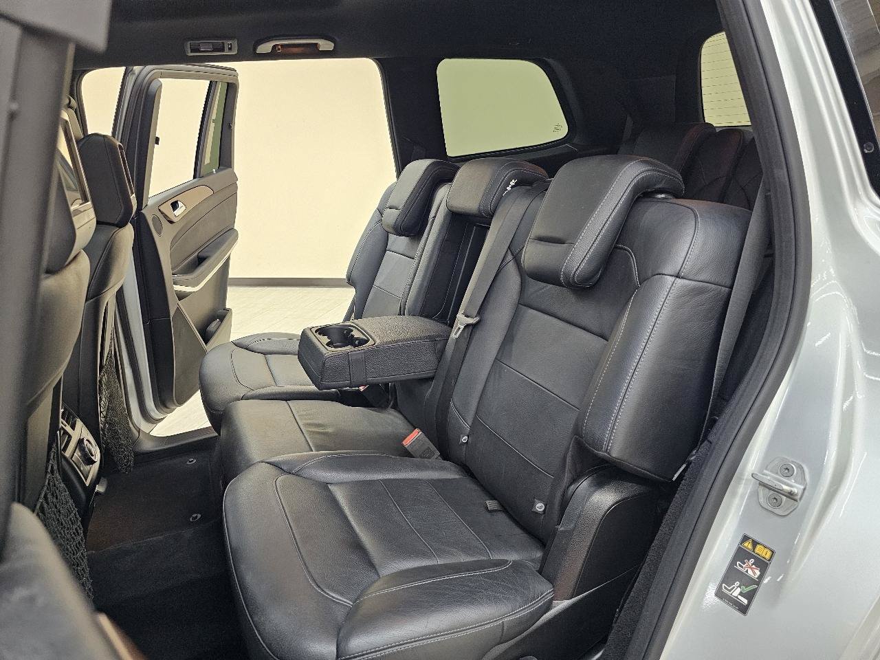 Used 2017 Mercedes-Benz GLS 550 4MATIC image 26