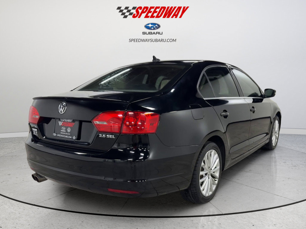 Used 2013 Volkswagen Jetta SEL FWD image 6