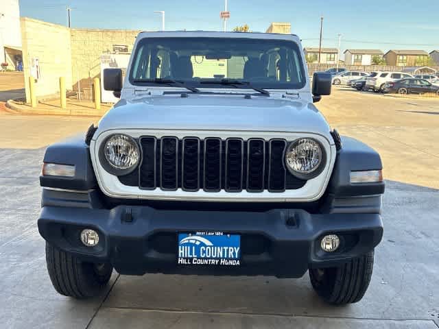 Used 2024 Jeep Wrangler Sport AWD/4WD image 9