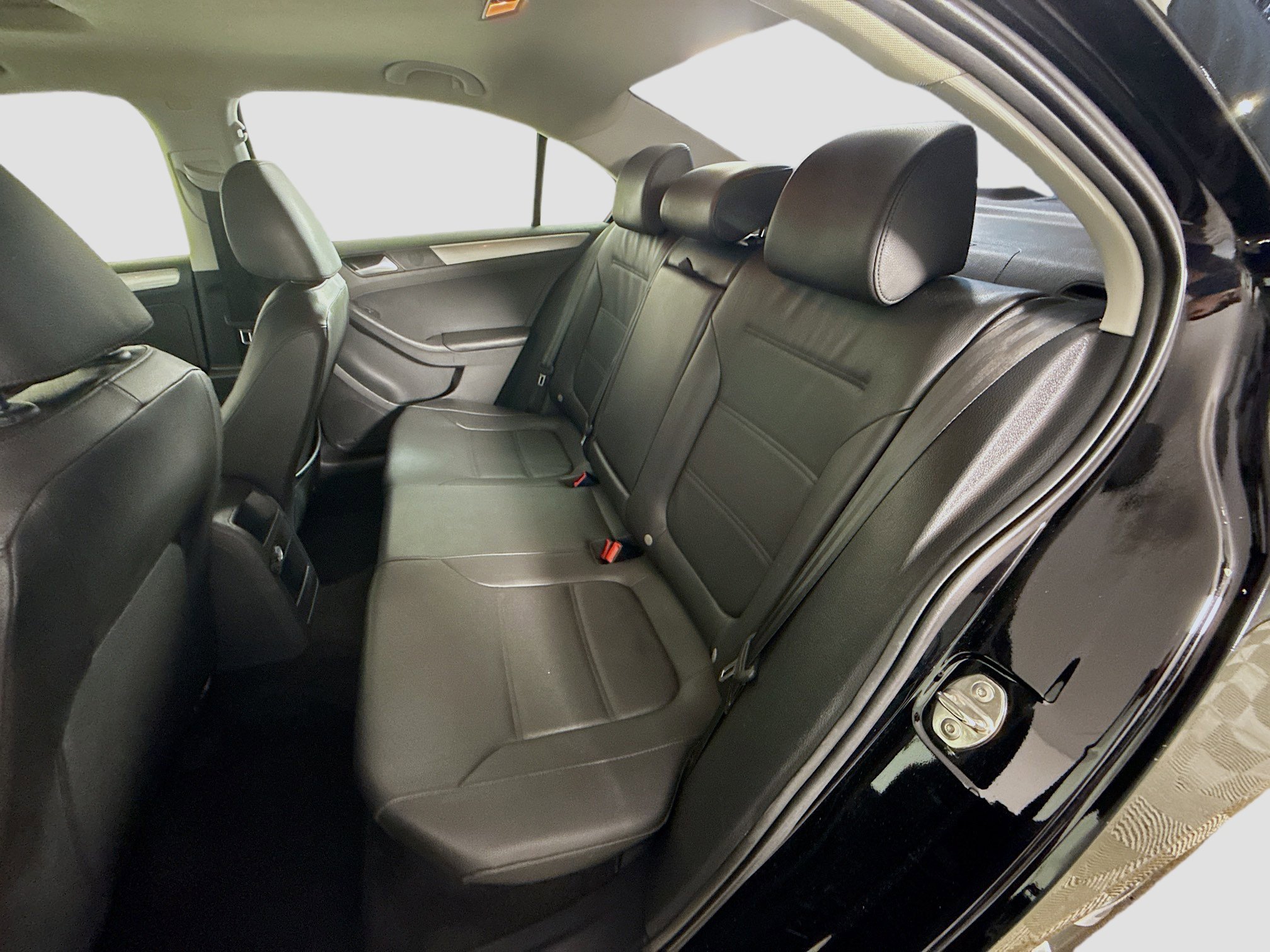 Used 2018 Volkswagen Jetta SE image 25