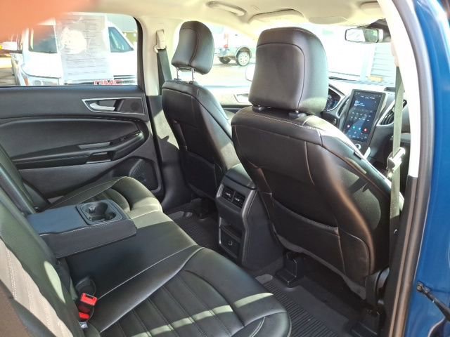 Used 2021 Ford Edge SEL image 18