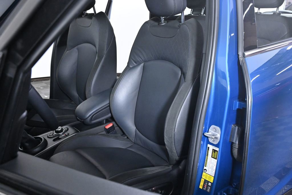 Certified 2023 MINI Cooper Countryman SE w/ Storage Package image 22