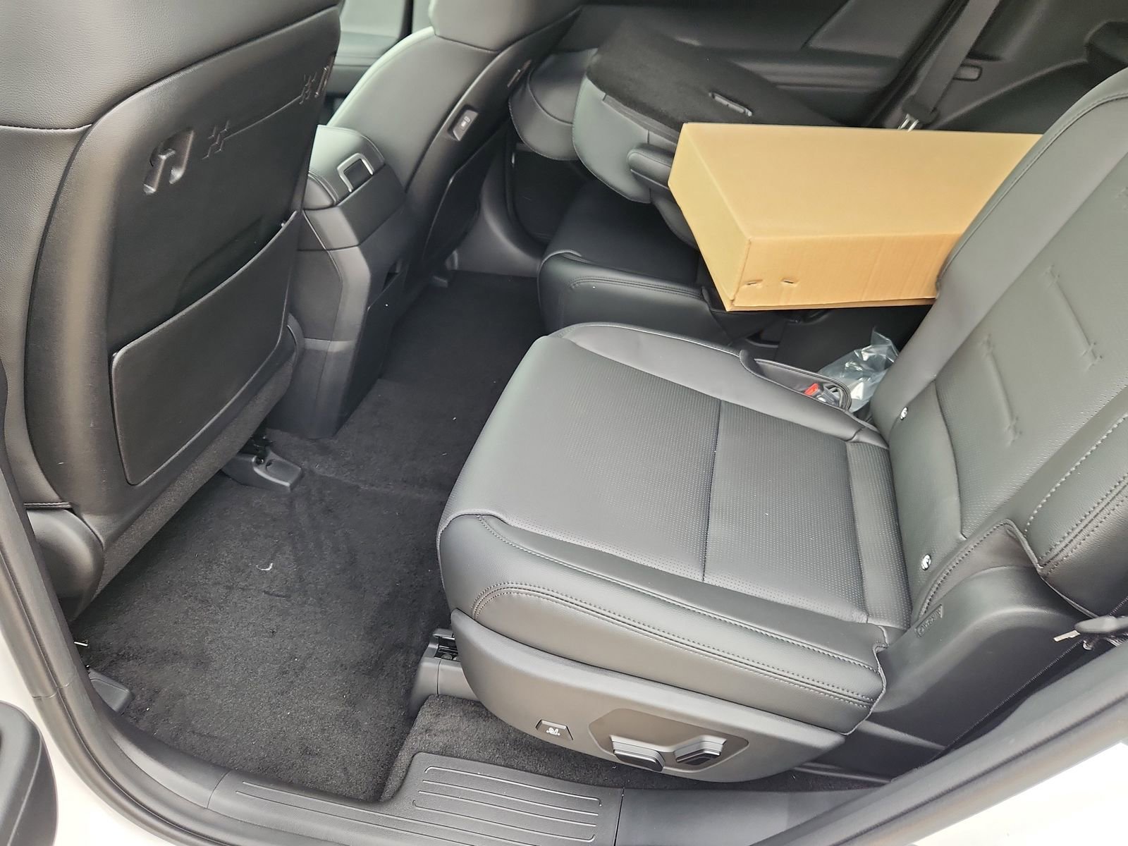 New 2026 Hyundai Santa Fe Limited image 8