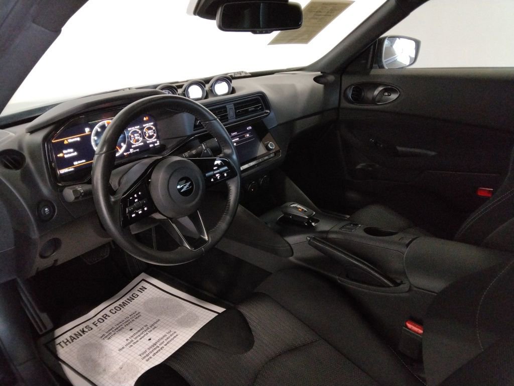 Used 2024 Nissan Z Sport w/ Floor Mat Package image 31