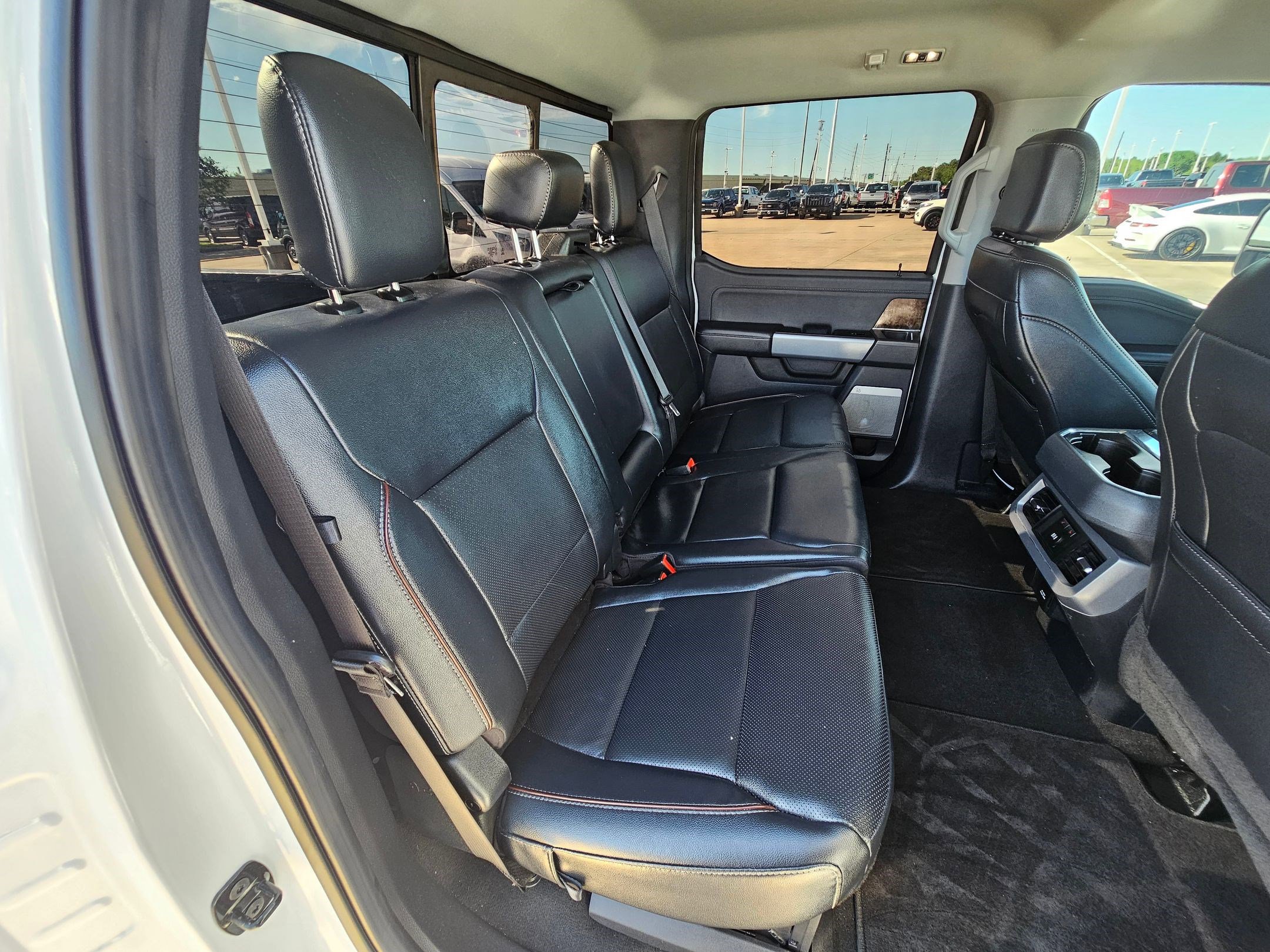 Used 2024 Ford F250 Lariat image 29