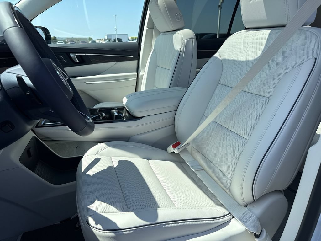 New 2027 Buick Enclave Avenir AWD/4WD image 15