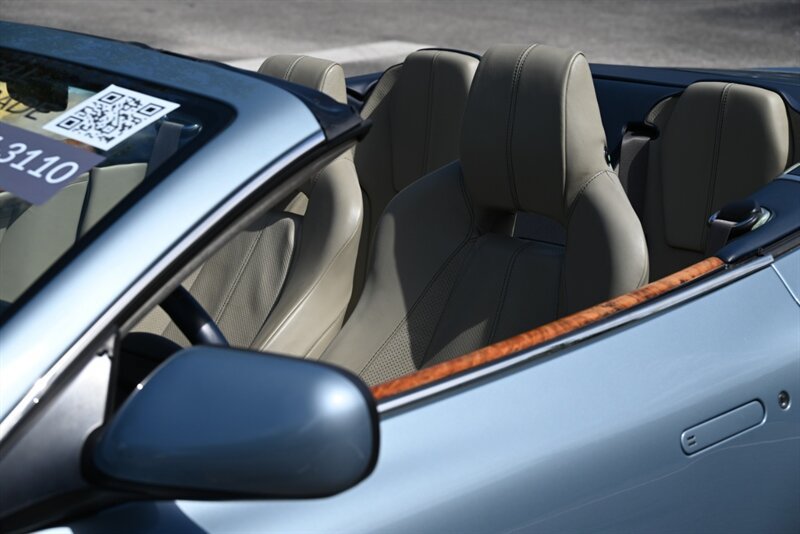 Used 2007 Aston Martin DB9 Volante RWD image 16