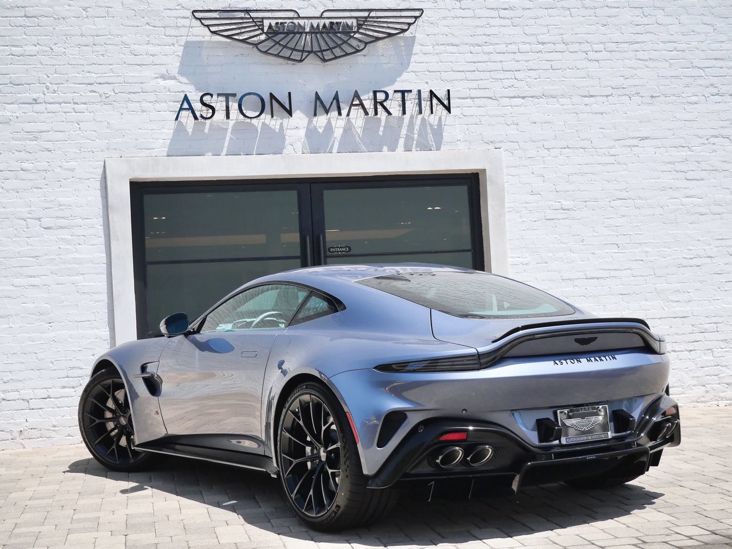 New 2026 Aston Martin V8 Vantage S RWD image 2