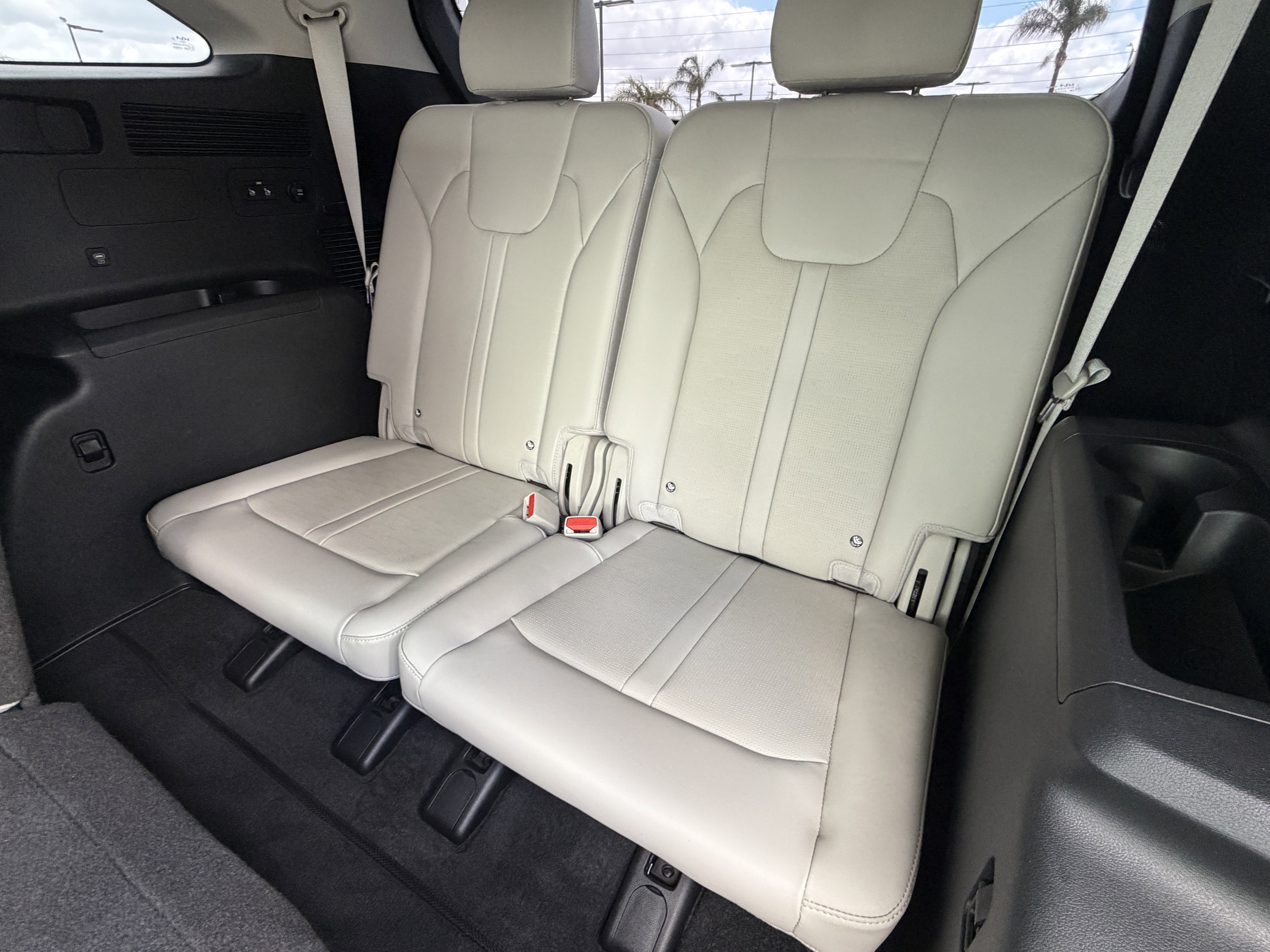 Certified 2024 Kia Sorento S w/ Panoramic Sunroof Package FWD image 29