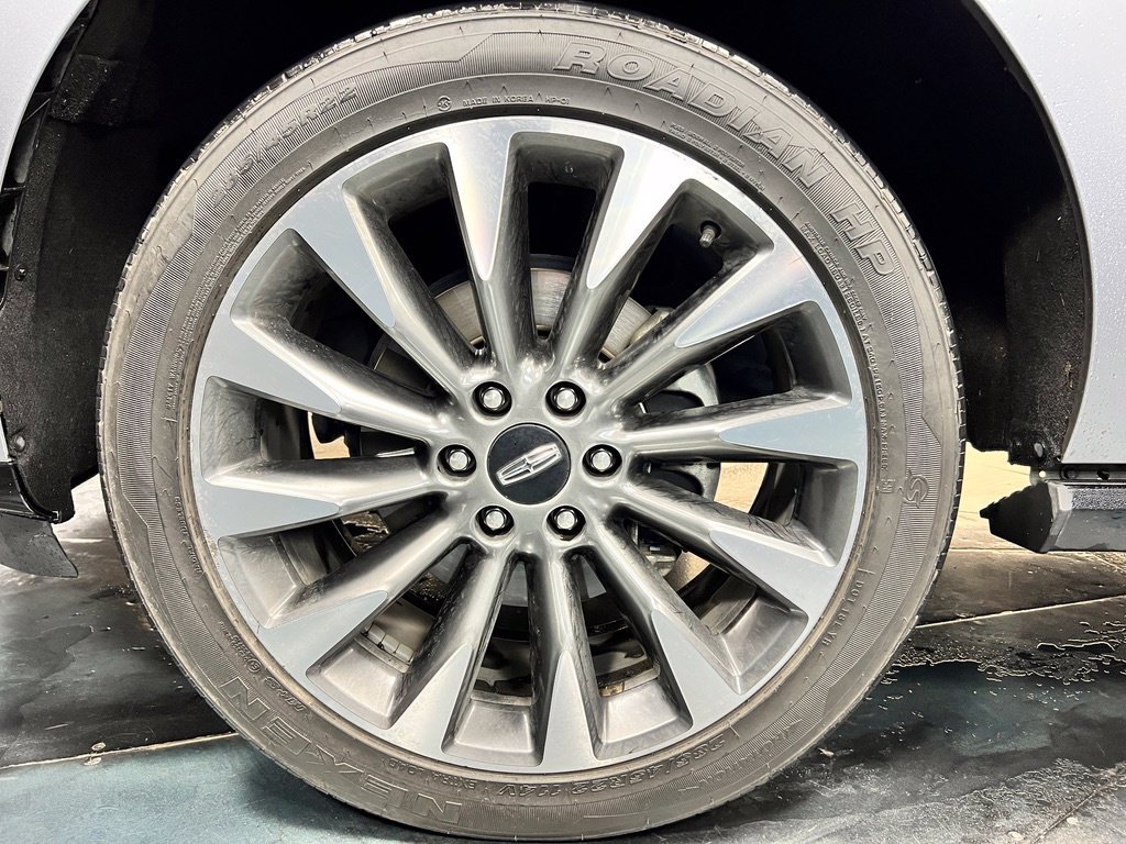 Used 2021 Lincoln Navigator Reserve AWD/4WD image 28