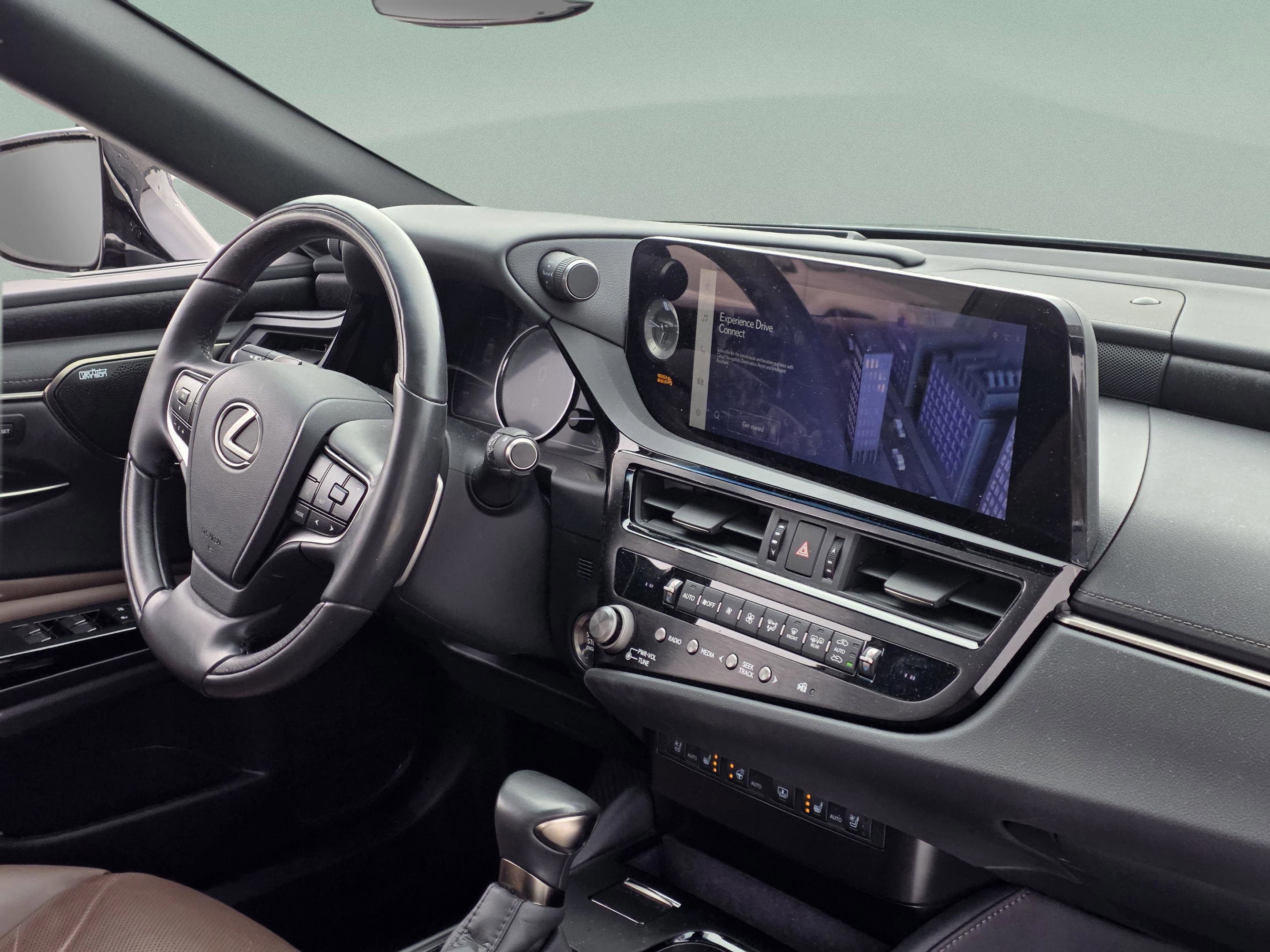 Used 2024 Lexus ES 350 Ultra Luxury image 32