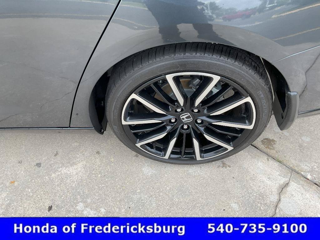 Certified 2024 Honda Accord Touring image 3