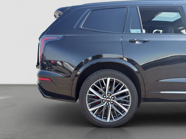 Used 2024 Cadillac XT6 Sport w/ LPO, Floor Liner Package image 23