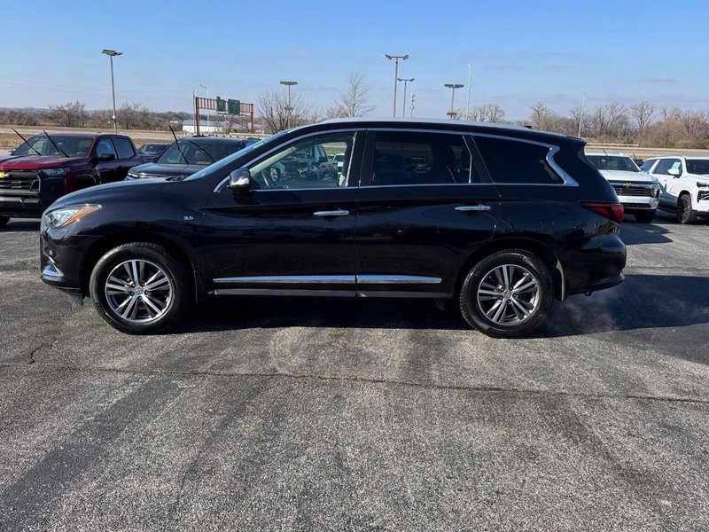 Used 2019 INFINITI QX60 Luxe image 2