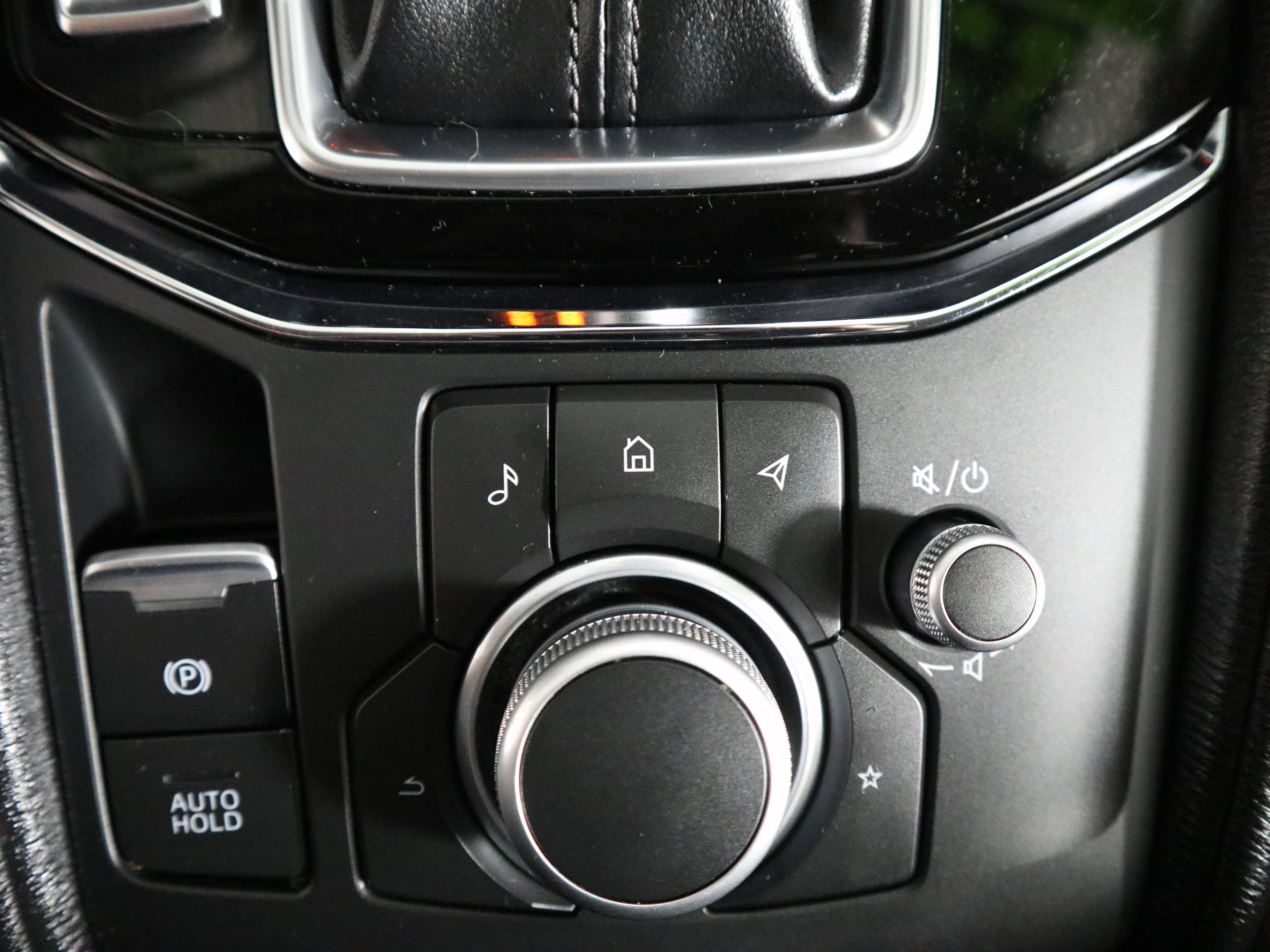 Certified 2025 MAZDA CX-5 AWD 2.5 S w/ Select Package image 31