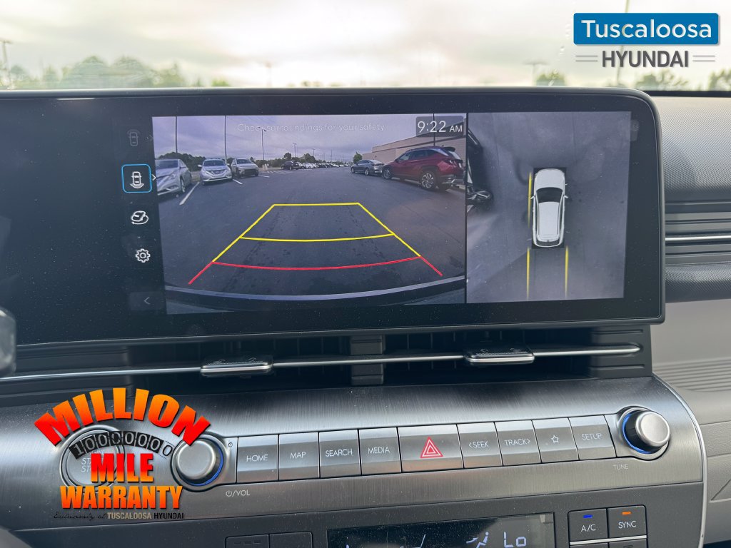Used 2024 Hyundai Kona Limited AWD/4WD image 13