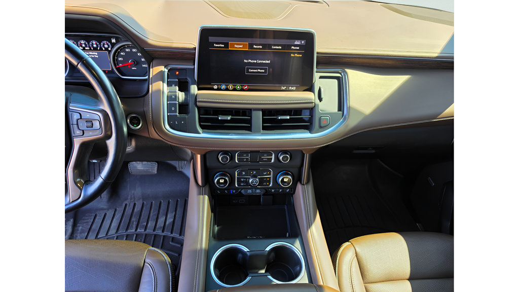 Used 2021 Chevrolet Suburban High Country AWD/4WD image 11