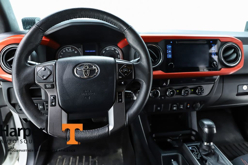 Used 2018 Toyota Tacoma TRD Off-Road image 57