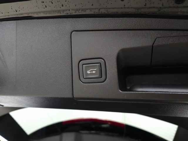 Certified 2023 Cadillac XT5 Premium Luxury image 8