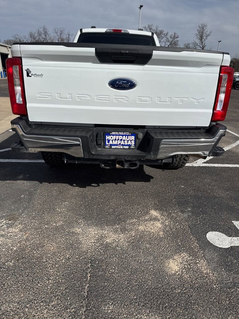 Used 2024 Ford F350 XL w/ XL Chrome Package image 2