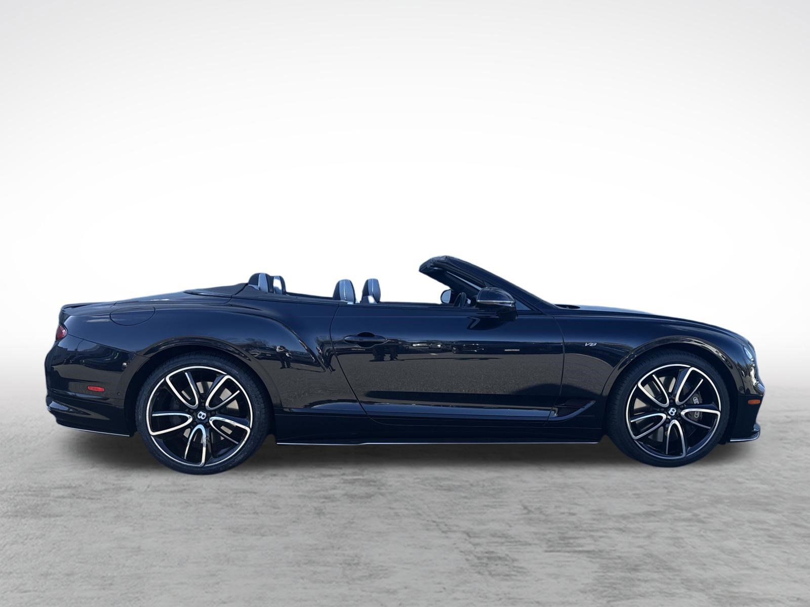 Used 2022 Bentley Continental GT AWD/4WD image 10