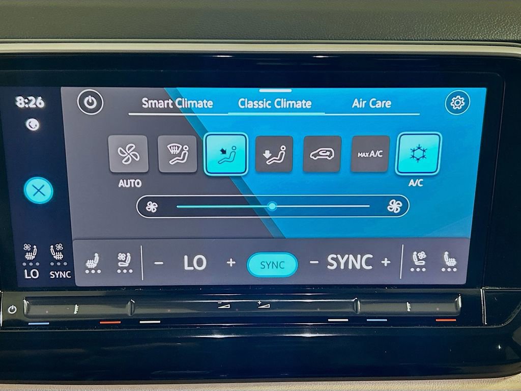 Used 2025 Volkswagen Atlas Cross Sport SE FWD image 13