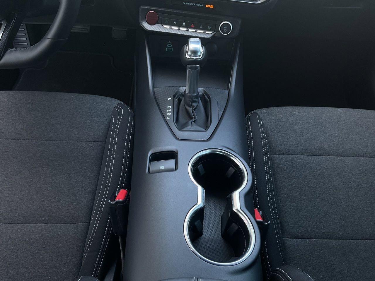 Used 2024 Ford Mustang Coupe RWD image 10