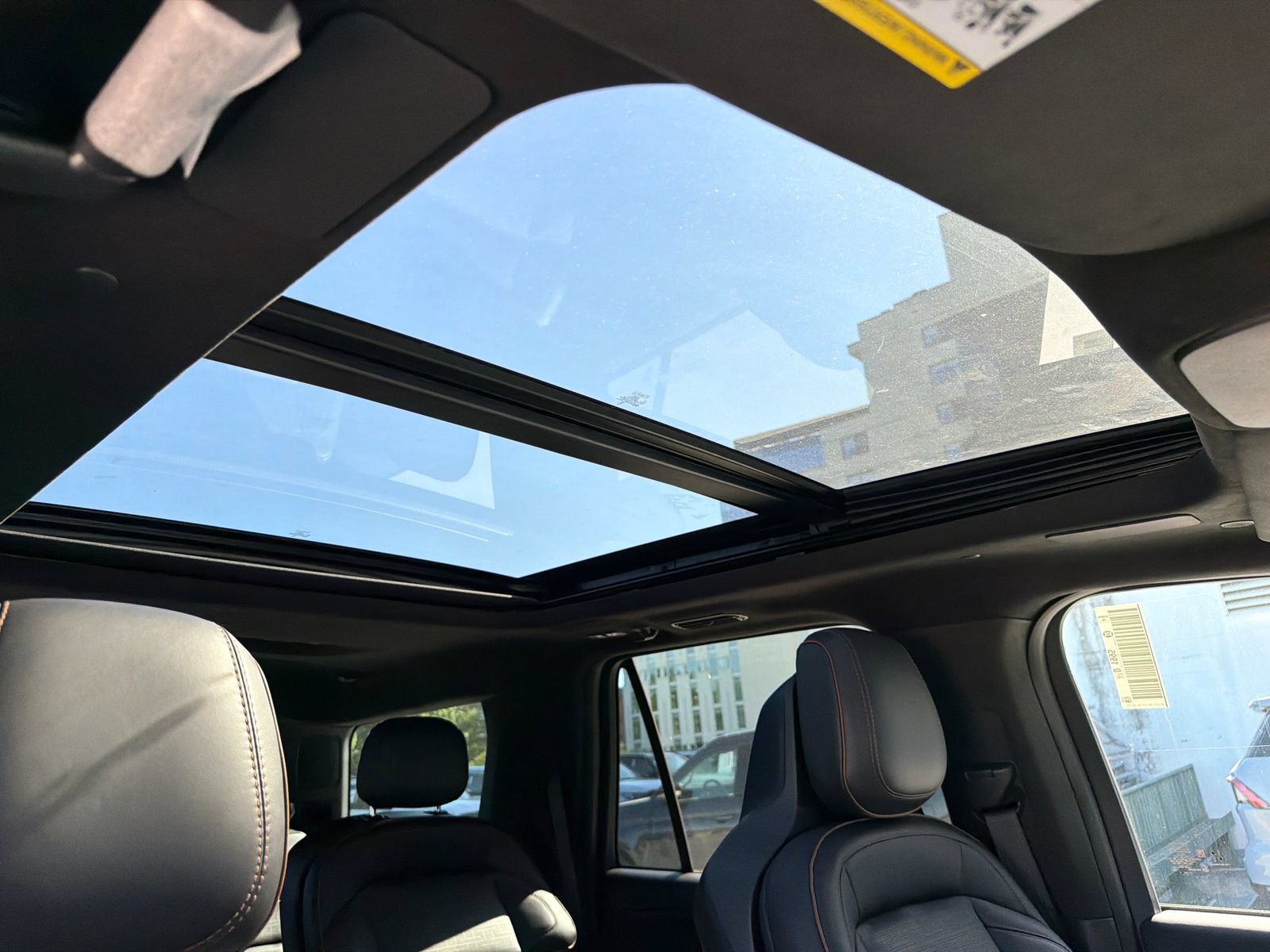 New 2026 Lincoln Navigator Black Label AWD/4WD image 14