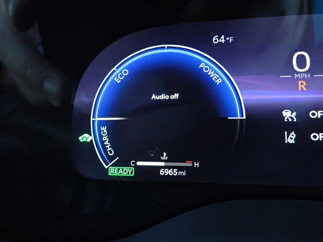 Used 2025 Toyota Sienna Platinum image 27