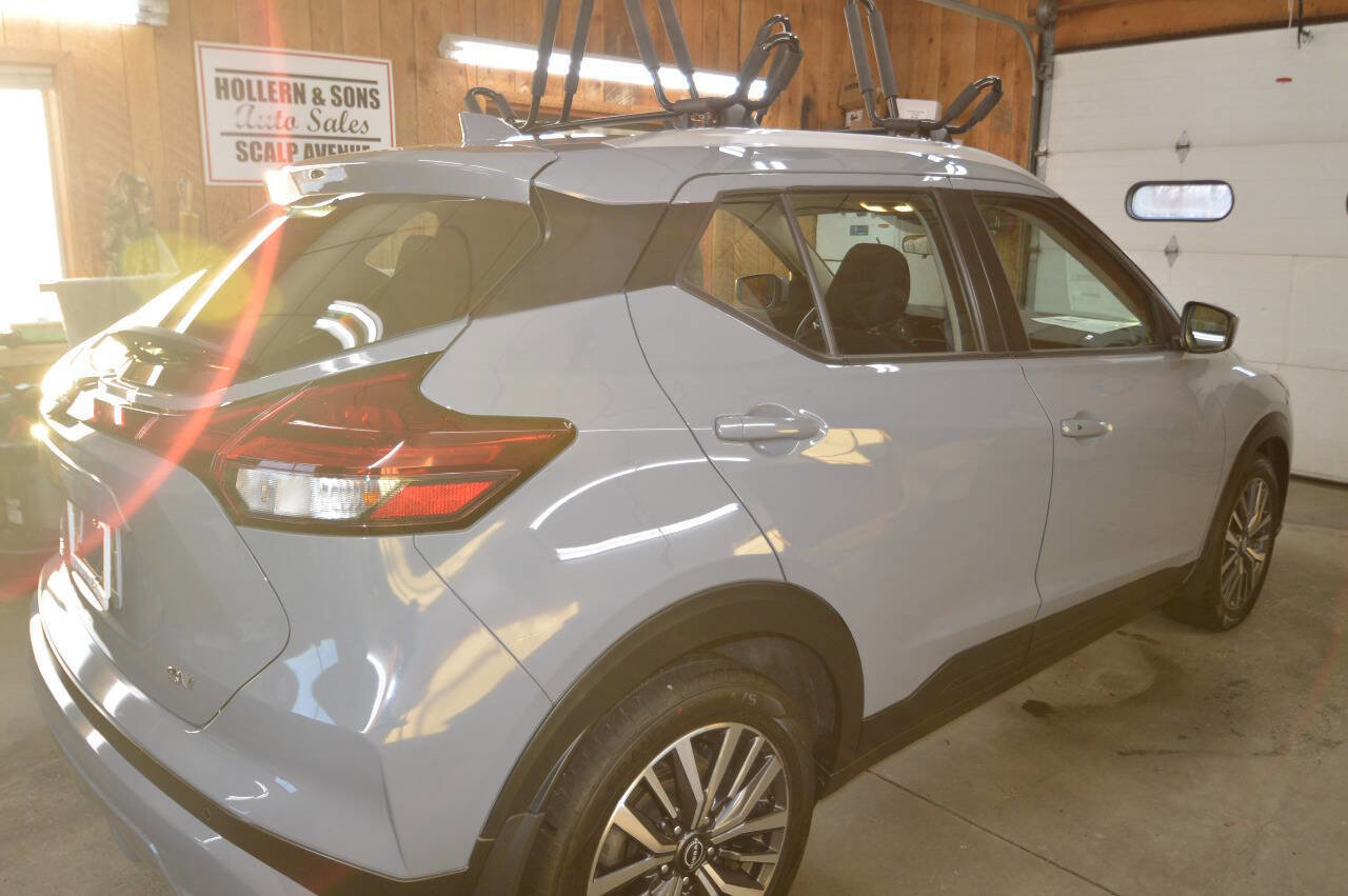 Used 2024 Nissan Kicks SV image 11