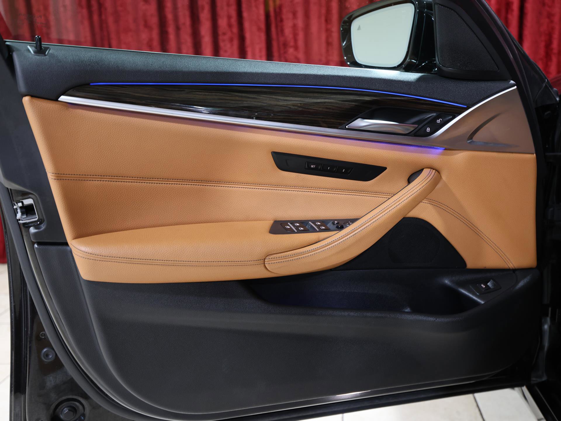 Used 2019 BMW 540i w/ Convenience Package RWD image 11