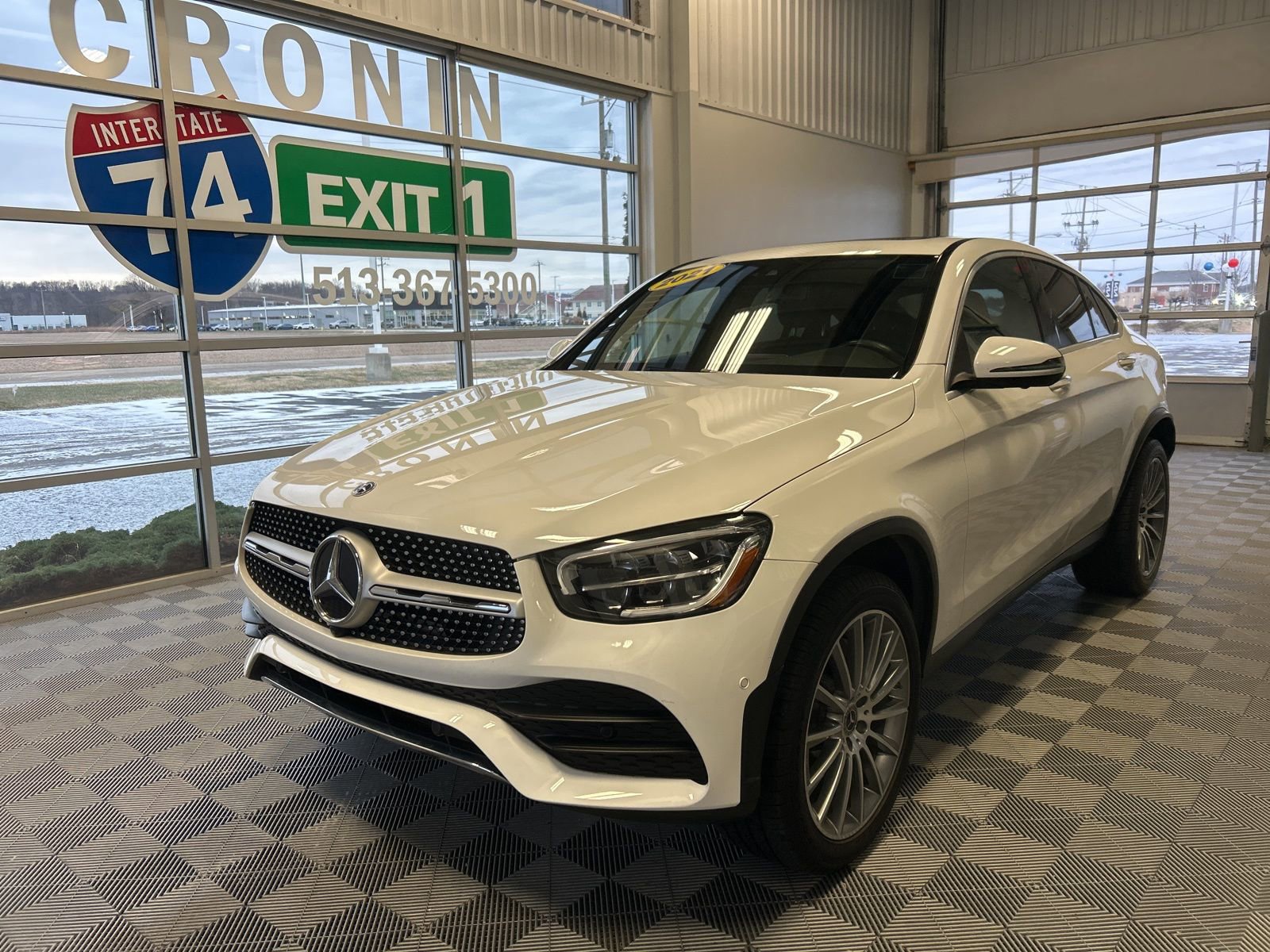 Used 2021 Mercedes-Benz GLC 300 4MATIC Coupe image 3