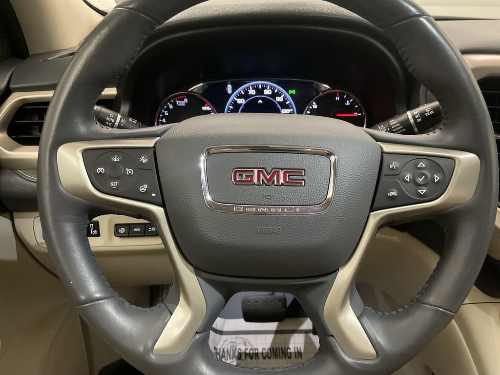 Used 2021 GMC Acadia Denali w/ Denali Technology Package FWD image 6