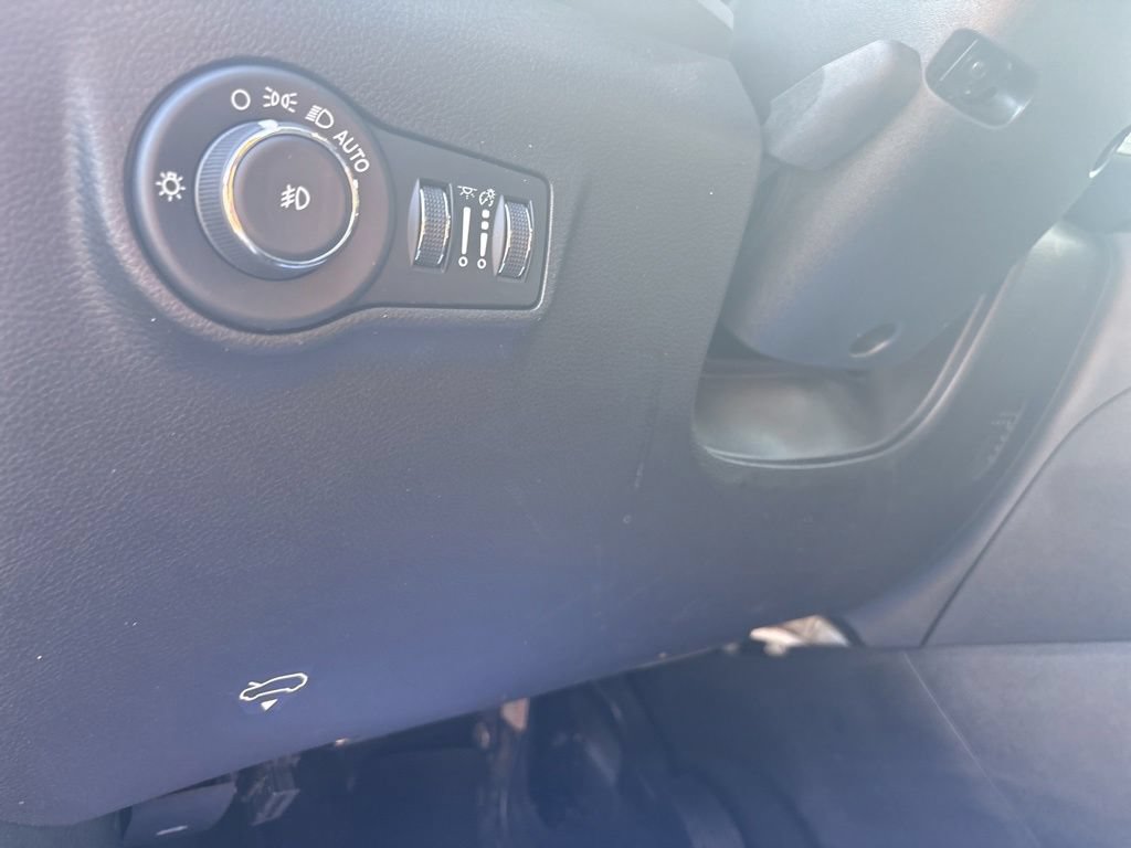 Certified 2022 Jeep Compass Latitude AWD/4WD image 13