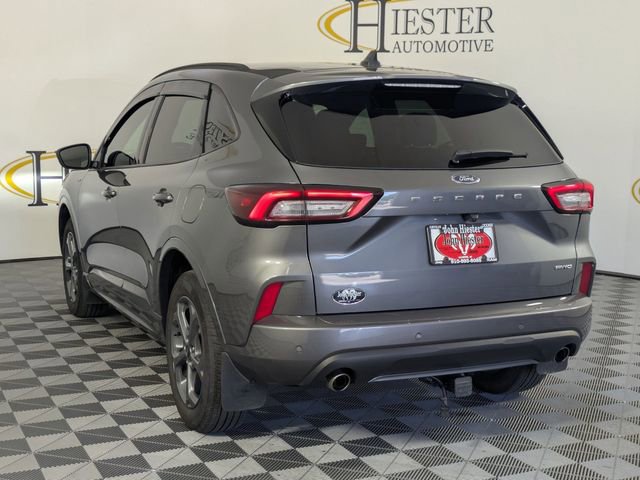 Used 2024 Ford Escape ST-Line w/ Tech Pack #1 AWD/4WD image 4