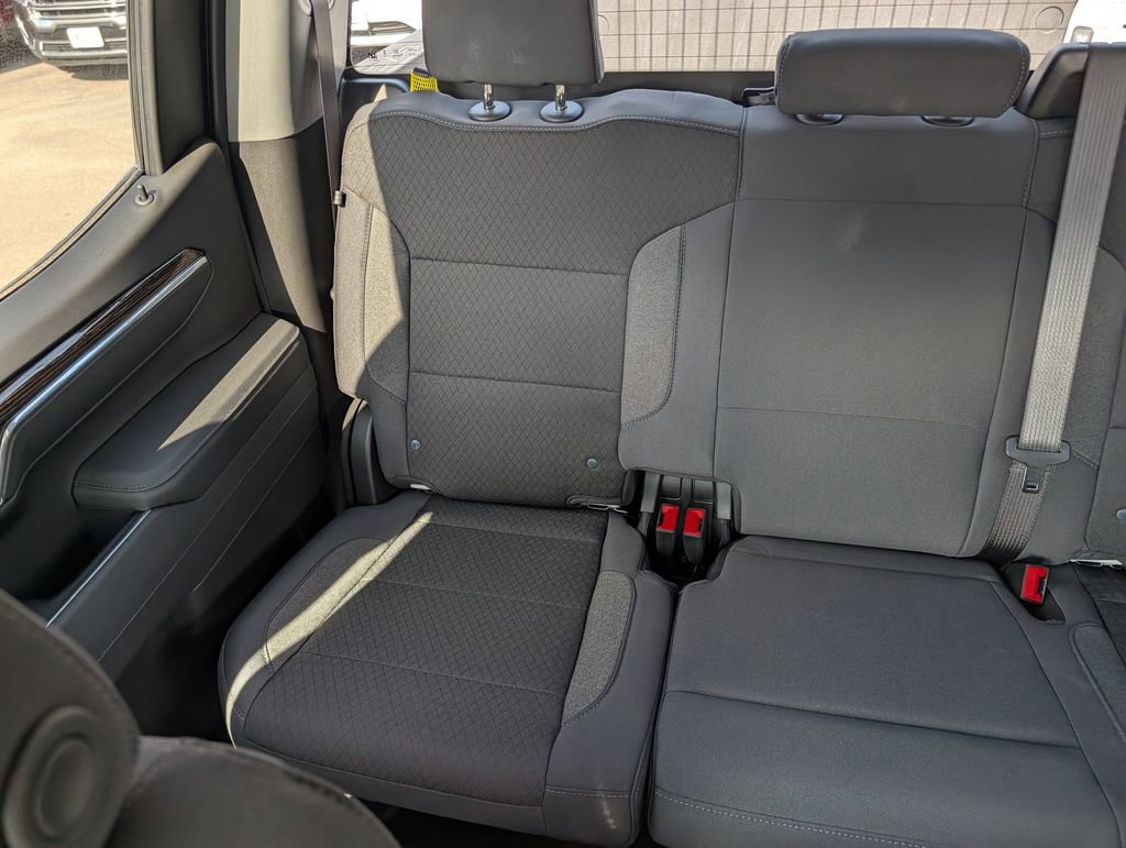 New 2026 GMC Sierra 1500 SLE image 26