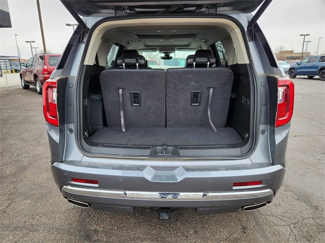 Used 2021 GMC Acadia Denali w/ Denali Technology Package image 12
