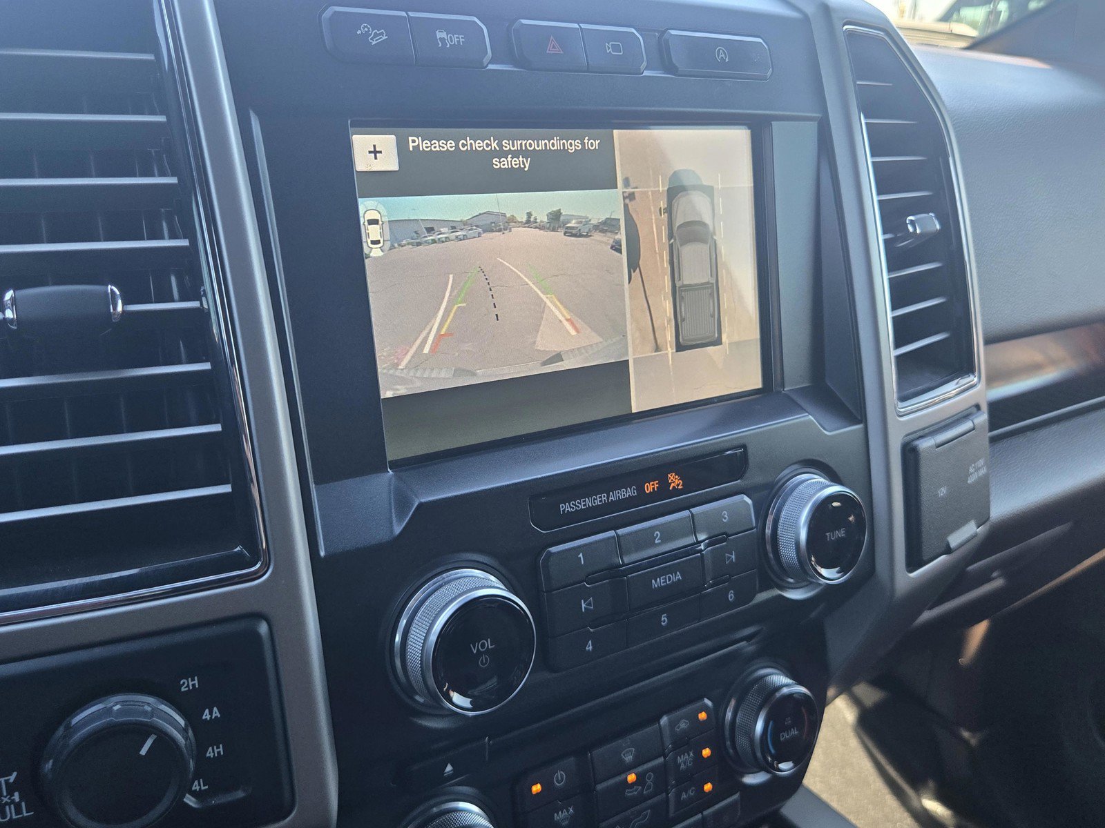 Used 2018 Ford F150 King Ranch w/ Equipment Group 601A Luxury AWD/4WD image 30