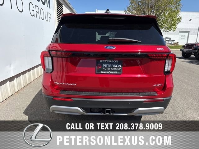 Used 2025 Ford Explorer Platinum AWD/4WD image 5
